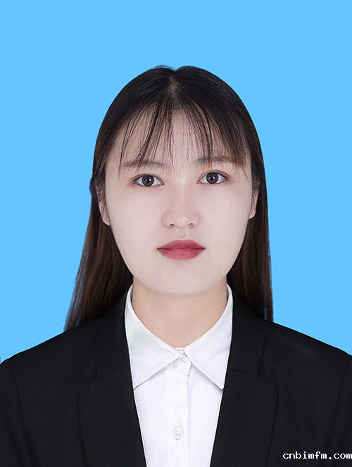 许伟（底色+正装）.jpg